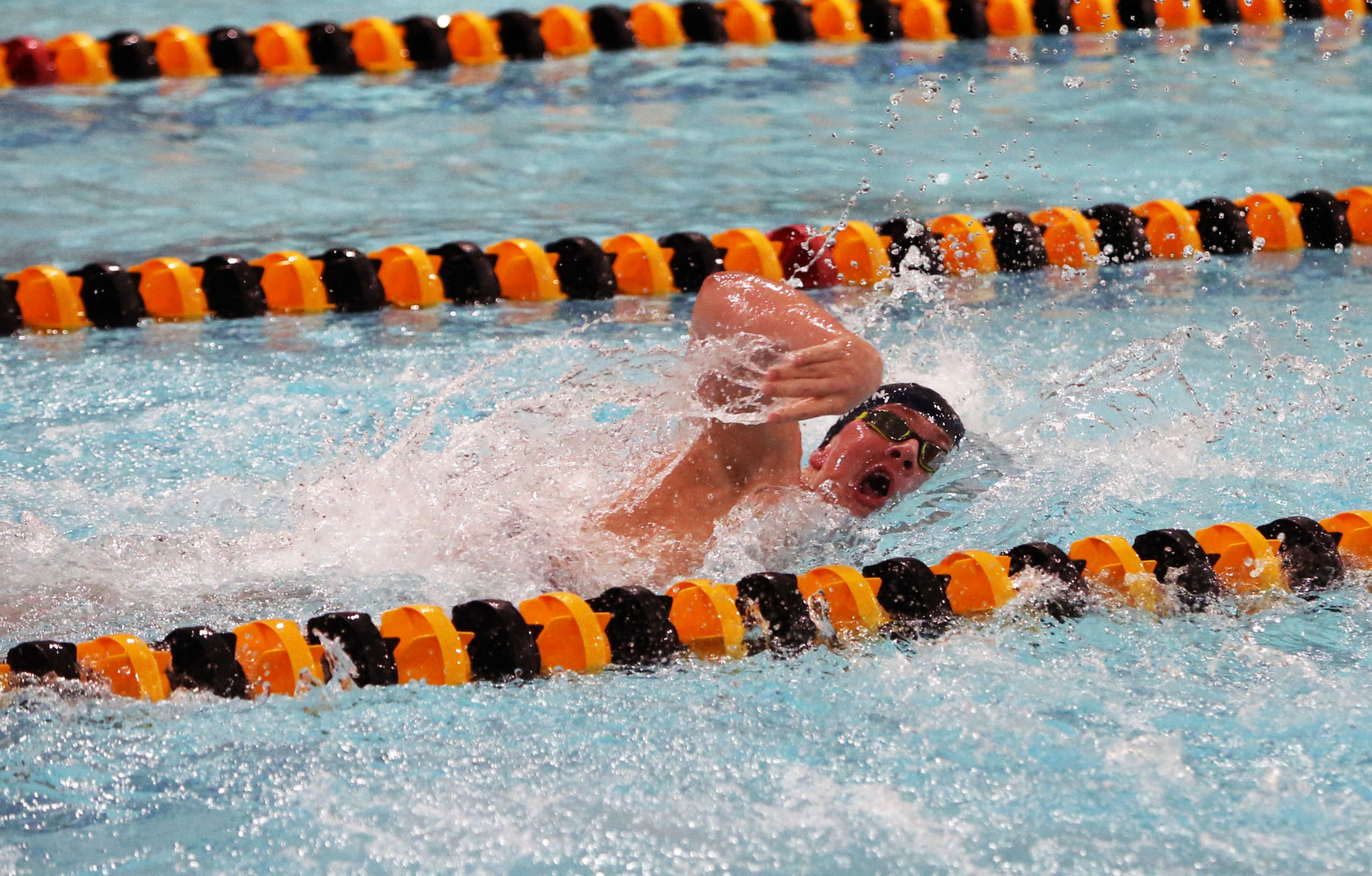 010622-qc-spt-pv-bett swim007.JPG